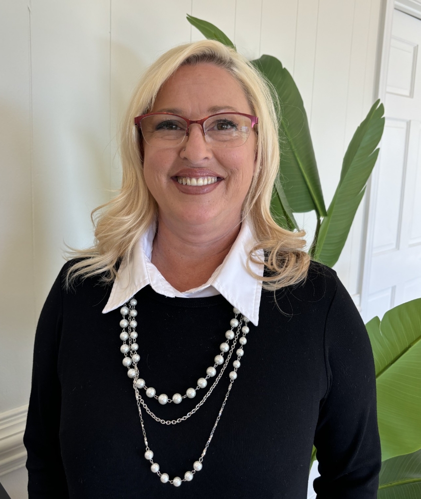 Tiffani Baum : Licensed Funeral Director and Embalmer- Fairburn